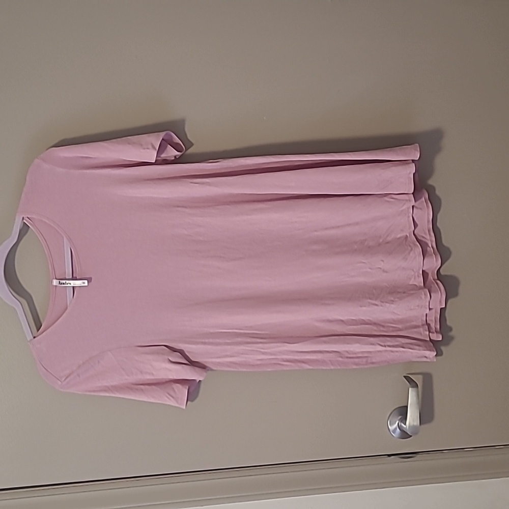 Short sleeve top